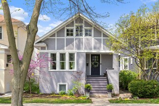 1165 S East Ave, Oak Park, IL 60304