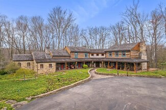 110 Green Leaf Ln, Pittsburgh, PA 15238