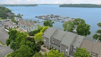 402 E Lake St, Waconia, MN 55387
