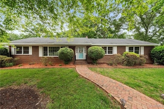 8911 Deekens St, Amelia Court House, VA 23002