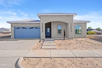488 Plateau Dr, Socorro, TX 79927