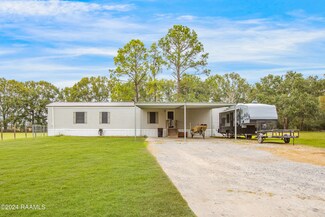 215 Lovely Rd, Duson, LA 70529