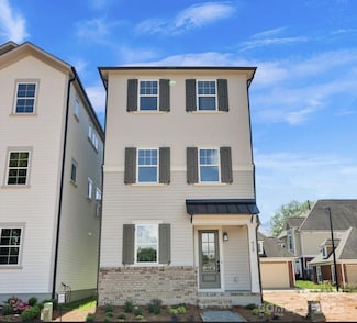 429 Delburg Mill Alley Dr, Davidson, NC 28036