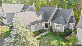 7285 Rabbit Ears Pass, Clarkston, MI 48346