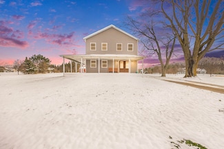 8732 E Paris Ave SE, Caledonia, MI 49316