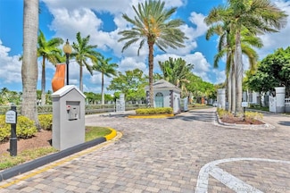 11185 SW 6th St Unit 1032, Pembroke Pines, FL 33025