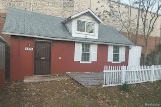 4496 Radnor St, Detroit, MI 48224