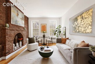 333 W 21st St Unit 2FE, New York, NY 10011