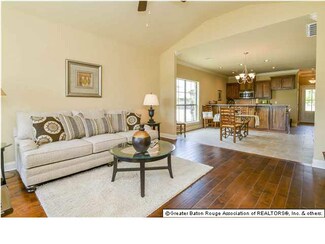 11564 Cottageview Ln, Baton Rouge, LA 70816