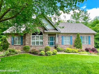 9701 Grandin Woods Rd, Louisville, KY 40299