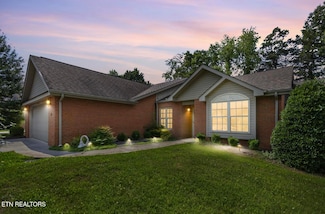 153 Creed Way, New Tazewell, TN 37825