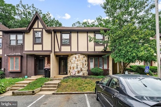 220 Keats Ct, Sicklerville, NJ 08081