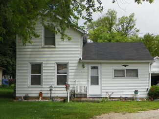 216 E Seminole St, Dwight, IL 60420