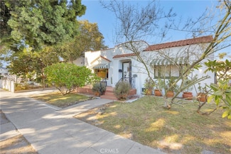 225 E 56th St, Long Beach, CA 90805