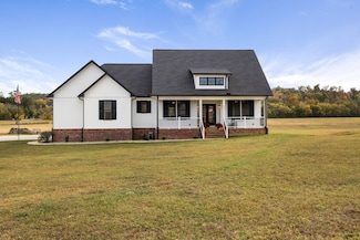 215 Al Roman Rd, Pulaski, TN 38478