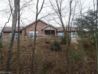 91 Briar Ln, Millersburg, OH 44654