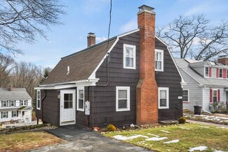 213 Woodland Ave, Gardner, MA 01440