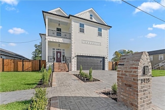 1425 Angela St, Arabi, LA 70032