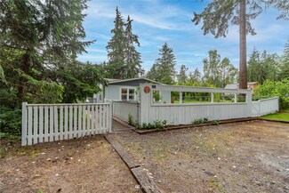 220 E Maude St, Port Hadlock, WA 98339