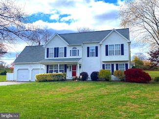 107 Skyview Ln, Avondale, PA 19311