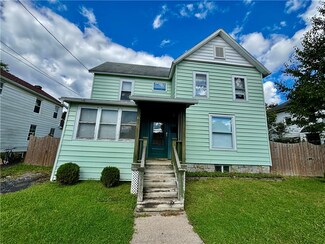 85 Frances St, Auburn, NY 13021