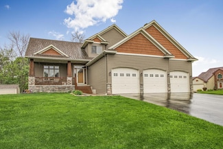 6730 210th Ct N, Forest Lake, MN 55025