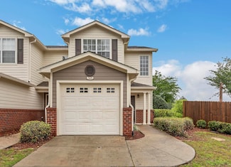 749 Majestic Dr, Crestview, FL 32536
