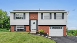 202 Win Ridge Dr, Carnot-Moon, PA 15108