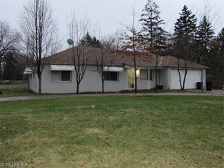 25438 Highland Rd, Cleveland, OH 44143