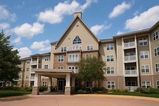 5650 Boone Ave N Unit 310, New Hope, MN 55428