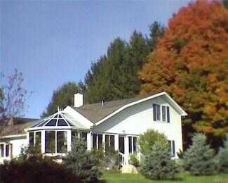 11615 Lapp Rd, Fillmore, NY 14735