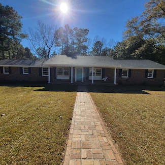 416 Pine Hill Rd, Saint Matthews, SC 29135