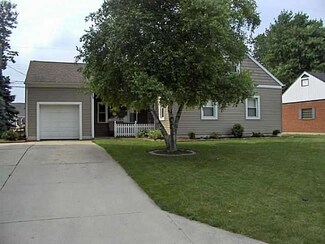 105 Charles St, Archbold, OH 43502