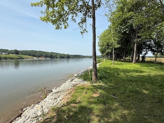 1240 Water Way Dr, Bath Springs, TN 38311