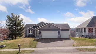 220 Aspen Dr, Somerset, WI 54025