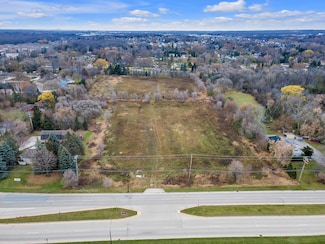 Lt2 Good Hope Rd, Menomonee Falls, WI 53051