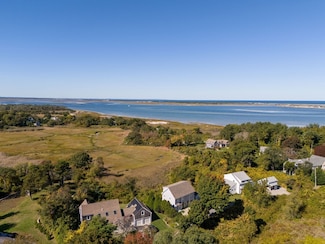 191 Stoney Point Rd, Barnstable, MA 02631