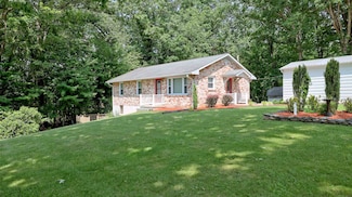 2611 Kings Ct, Christiansburg, VA 24073