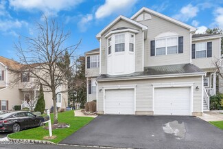 69 Cheyenne St, Tinton Falls, NJ 07712