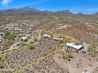 6870 N Wade Rd, Tucson, AZ 85743