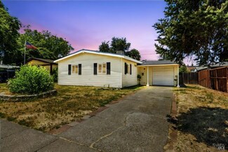 380 Deodara St, Vacaville, CA 95688
