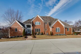3600 SW Randolph Square Unit 33, Topeka, KS 66611