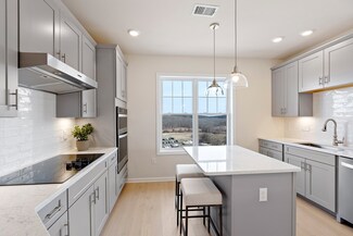 3 Peters Farm Way Unit 406, Westborough, MA 01581