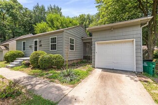 6118 Catalina St, Fairway, KS 66205