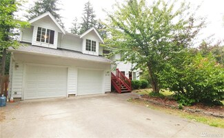 2131 Fall Valley Ln, Maple Falls, WA 98266