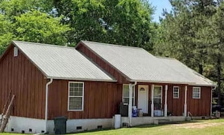 115 Cypress Ln, Cobb, GA 31735