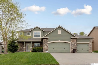 18652 Van Camp Dr, Omaha, NE 68130