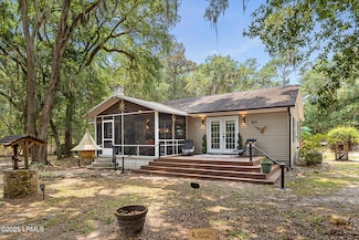 50 Sea Pines Dr, Saint Helena Island, SC 29920