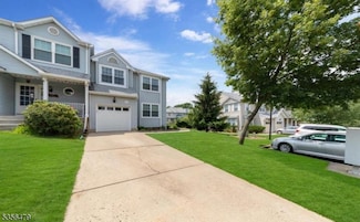 105 Castleton Rd, Princeton, NJ 08540