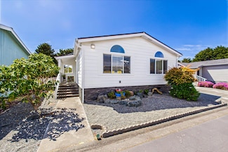 1090 Murray Rd, McKinleyville, CA 95519